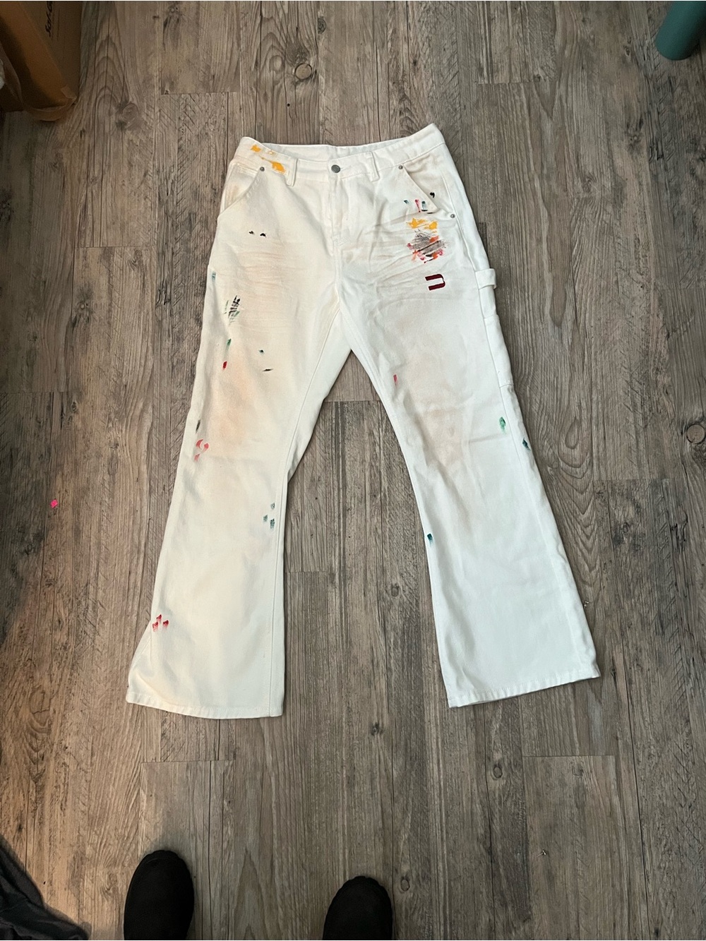 SHEIN White Flare Painter-Style Jeans with Colorful Splatter